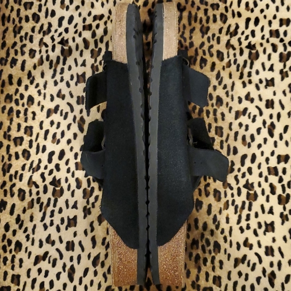 COPY - Birkenstock Arizona Black Suede Sandal Siz… - Picture 11 of 16